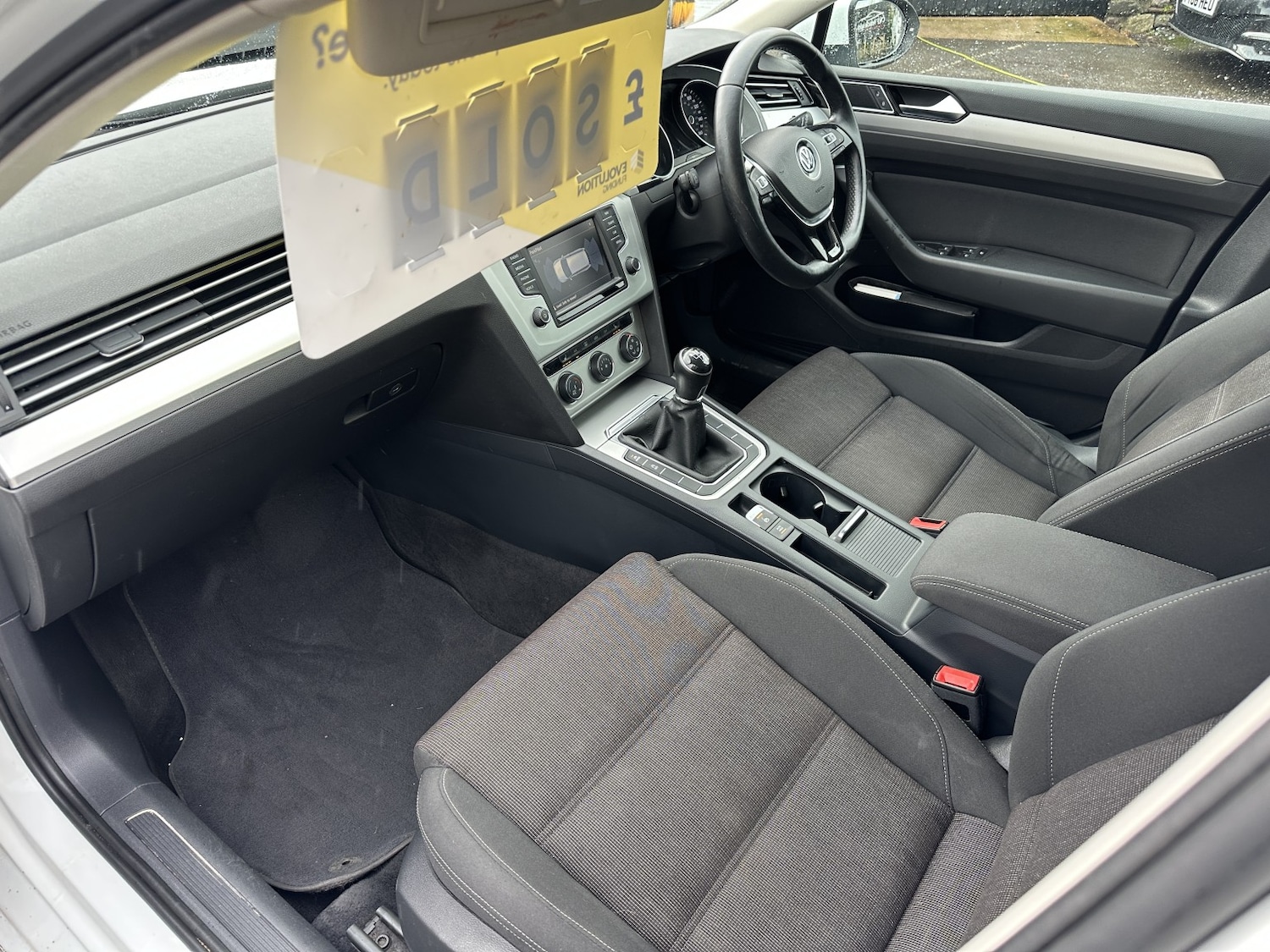 Used Volkswagen Passat 2015 for sale - 76877607: Photo 9