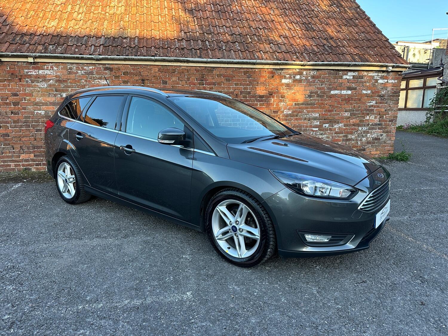 Used Ford Focus 2017 for sale - 76107281: Photo 1