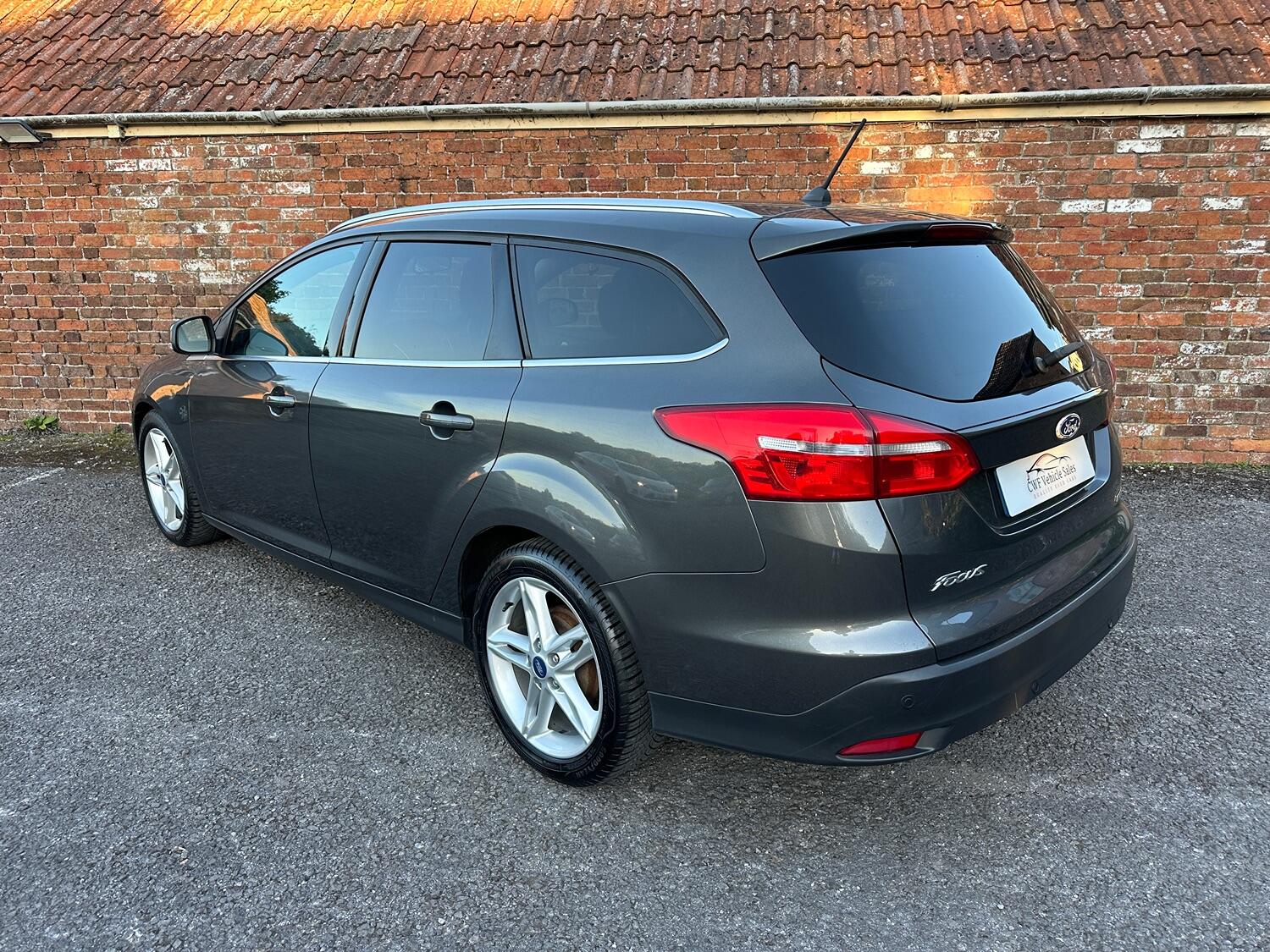 Used Ford Focus 2017 for sale - 76107281: Photo 11