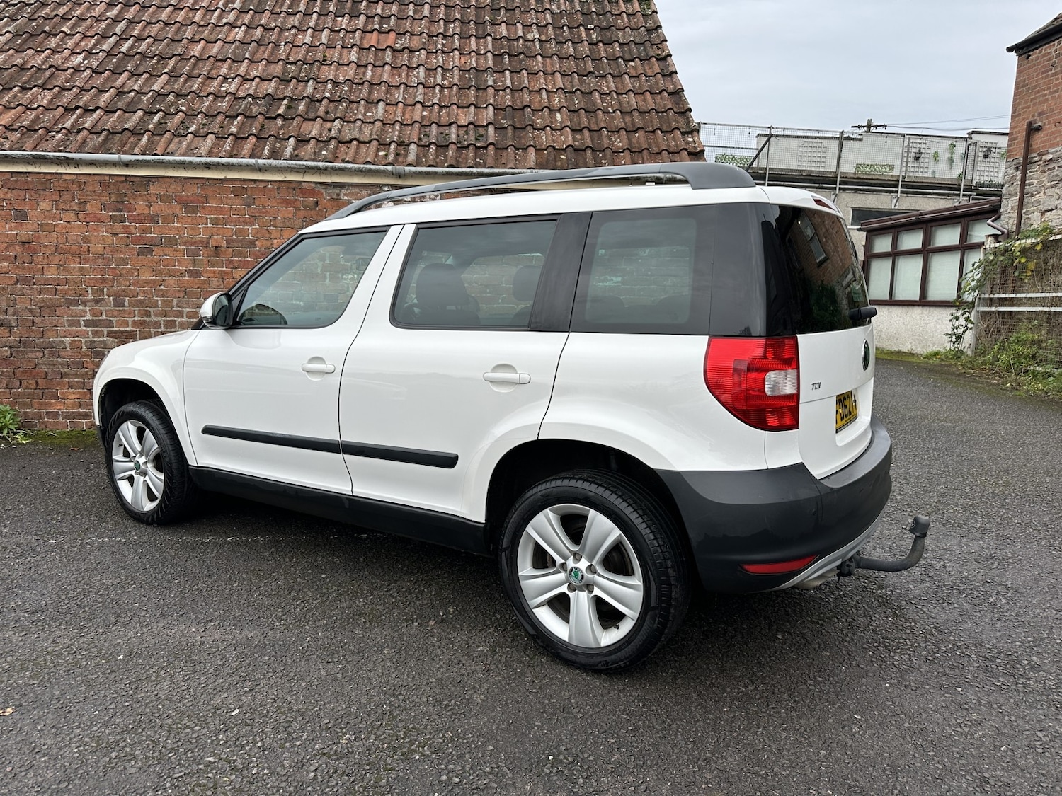 Used Skoda Yeti 2012 for sale - 76924318: Photo 16