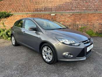 2014 - 1.0 125 EcoBoost Titanium Navigator 5dr