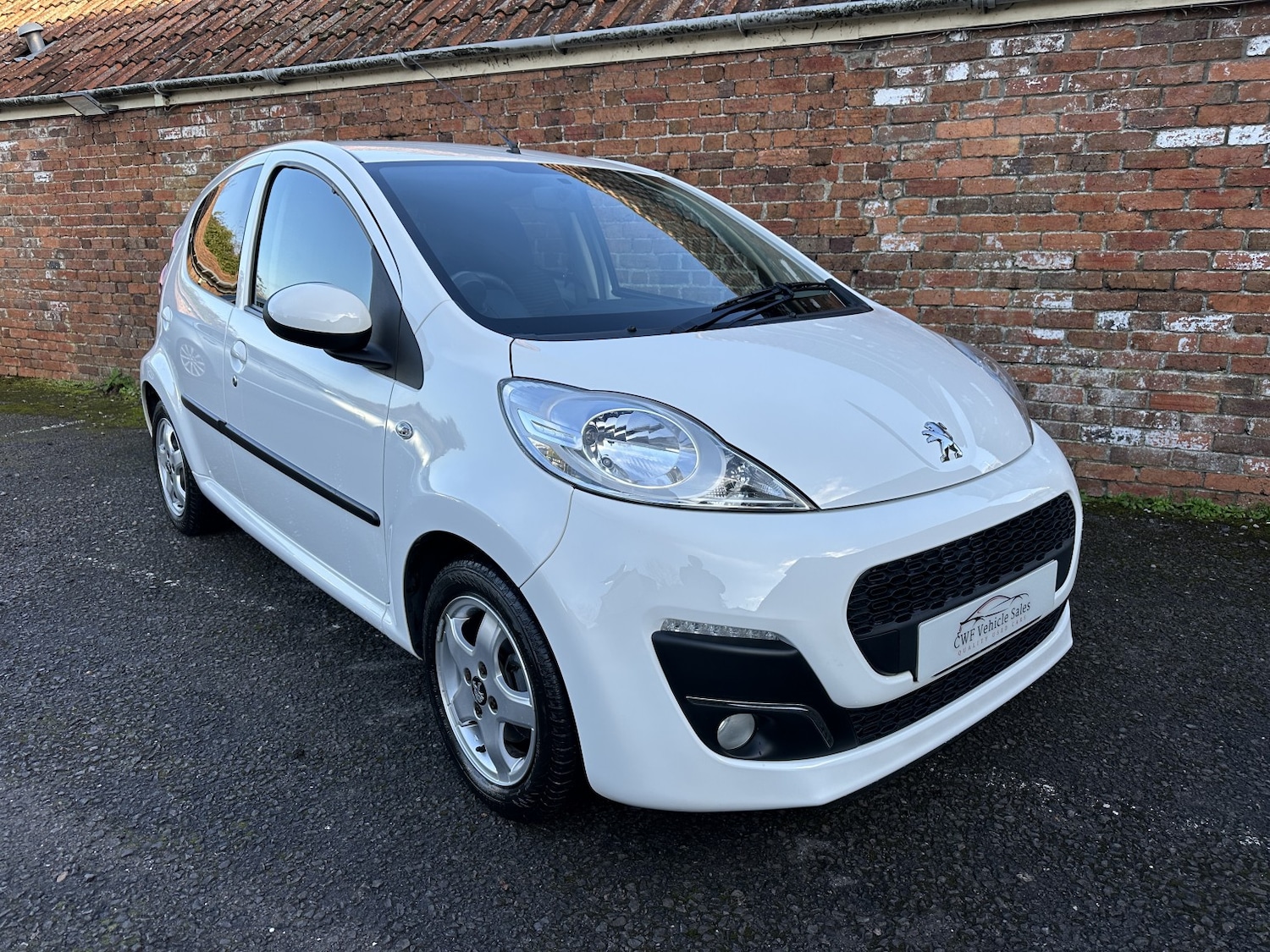 Used Peugeot 107 2014 for sale - 77154325: Photo 2