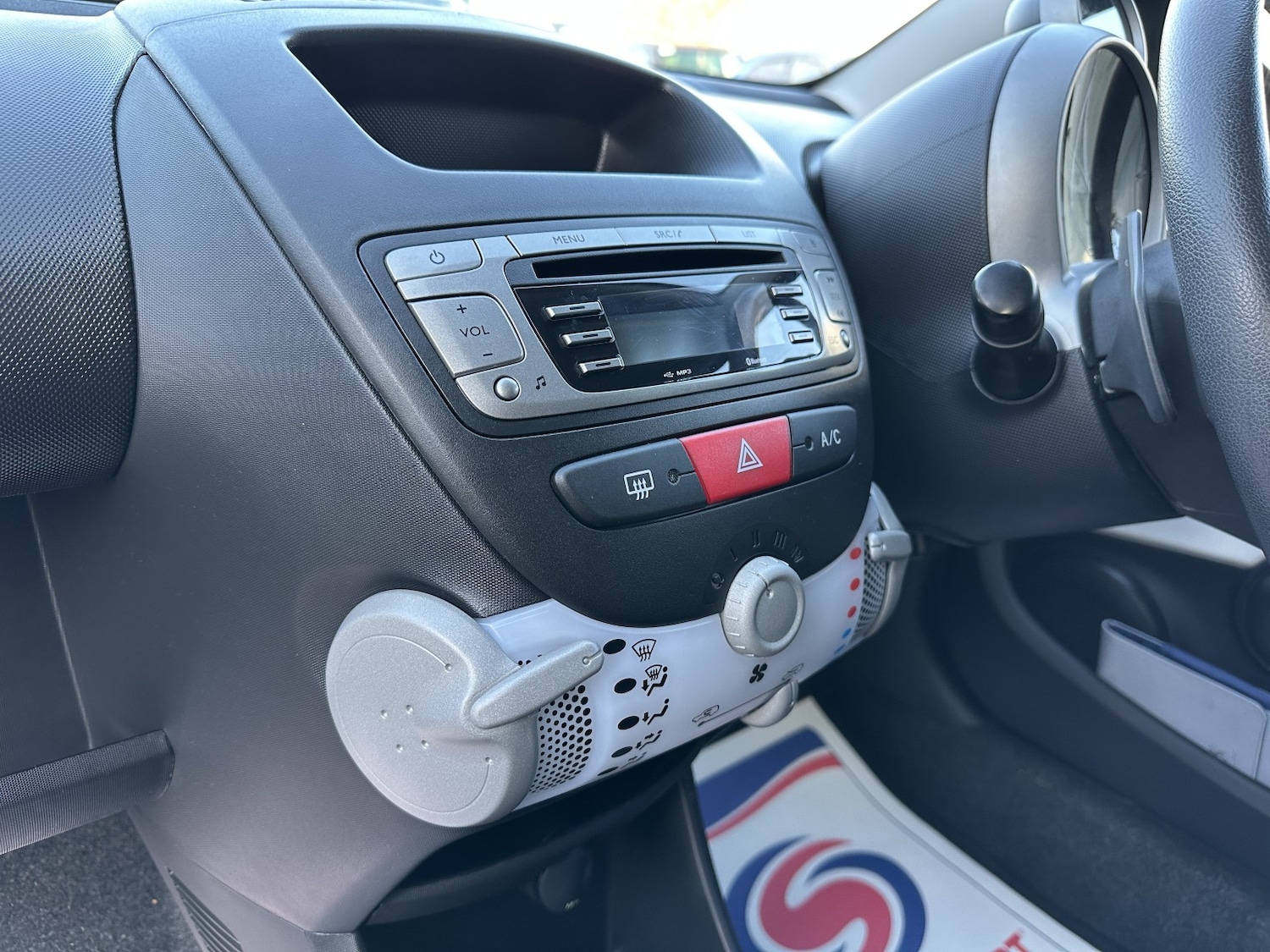 Used Peugeot 107 2014 for sale - 77154325: Photo 20