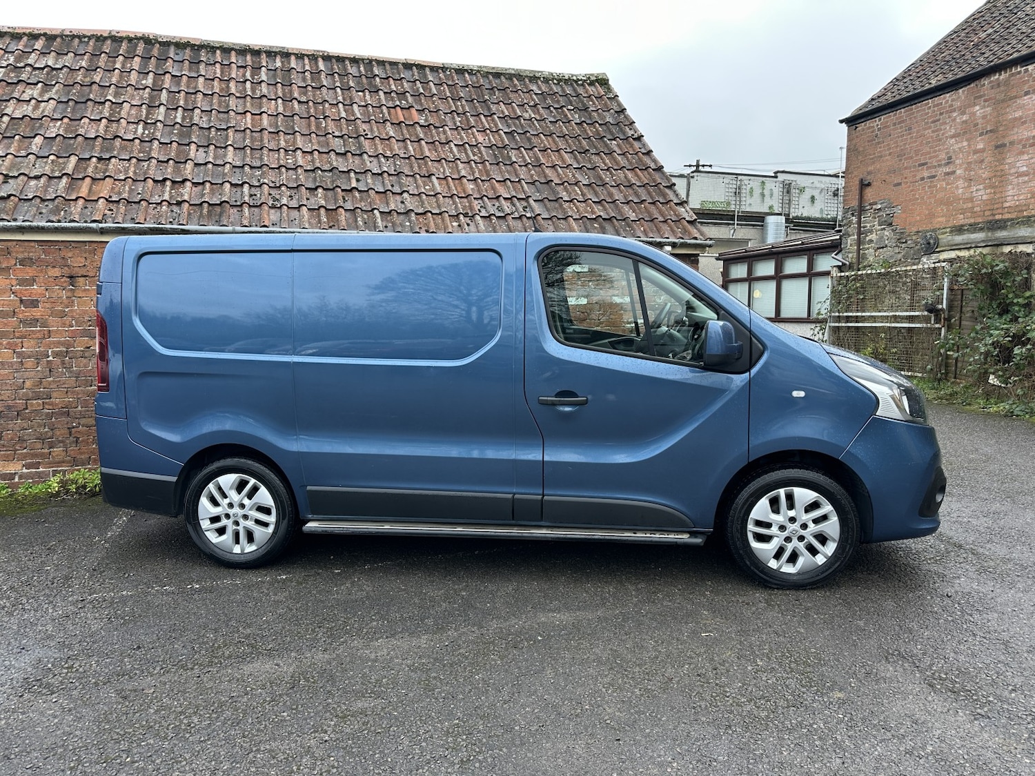 Used Renault Trafic 2017 for sale - 77453187: Photo 4