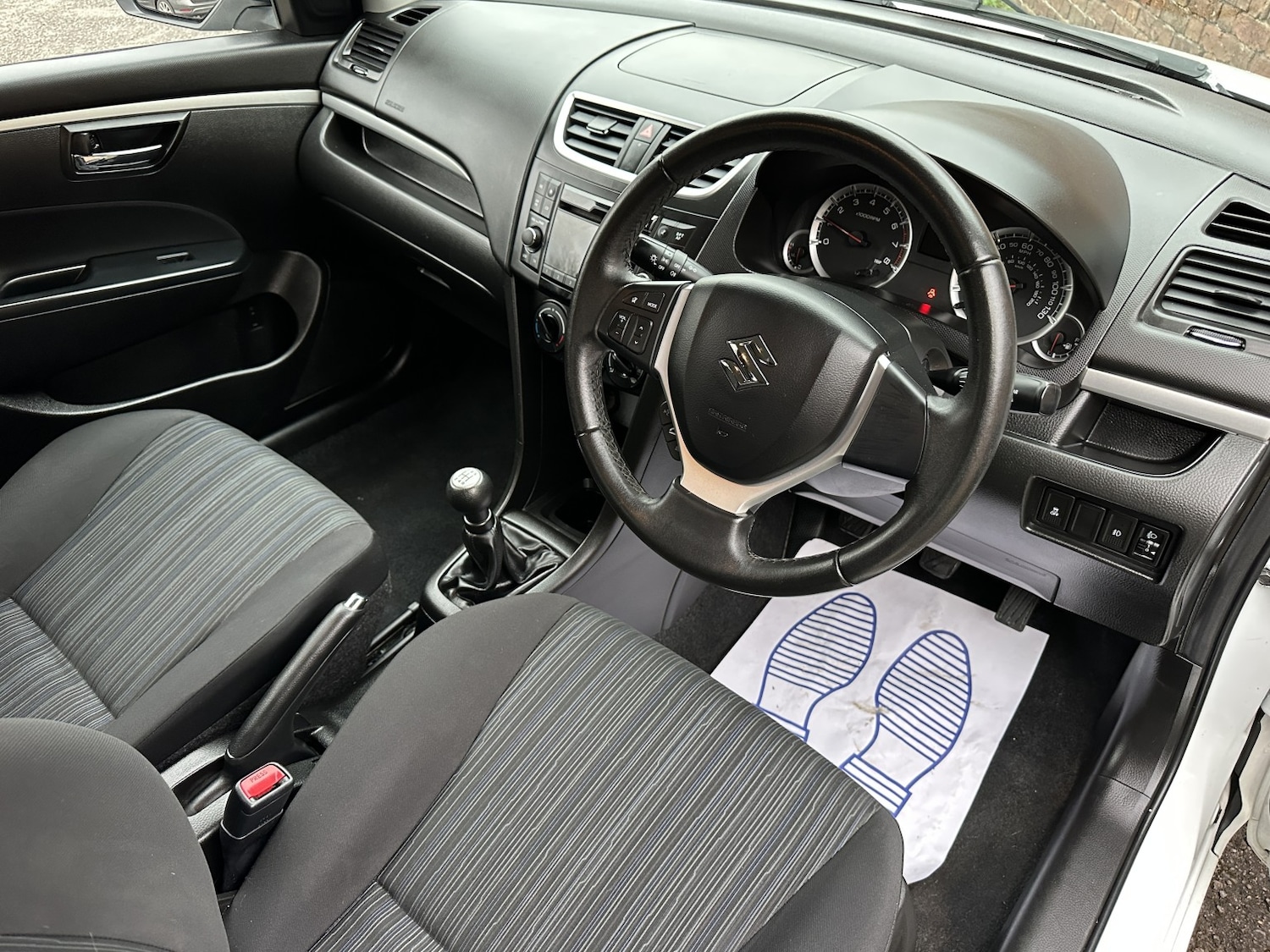 Used Suzuki Swift 2016 for sale - 77357410: Photo 12