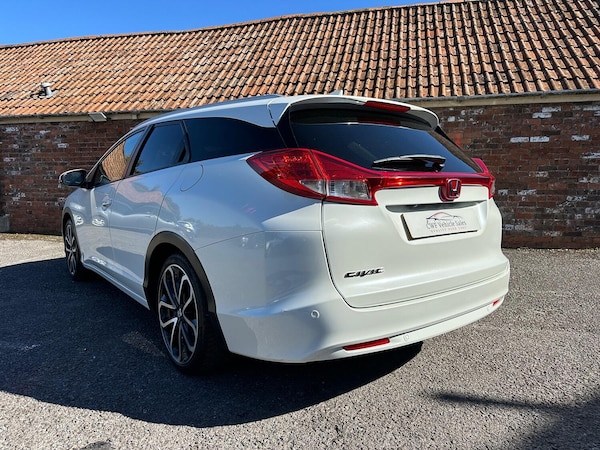 Used Honda Civic 2014 for sale - 76045652: Photo 12