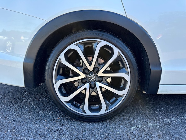 Used Honda Civic 2014 for sale - 76045652: Photo 15