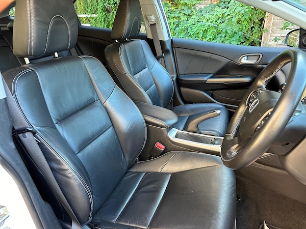 Used Honda Civic 2014 for sale - 76045652: Photo 21