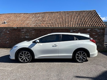 Used Honda Civic 2014 for sale - 76045652: Photo 3