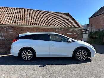 Used Honda Civic 2014 for sale - 76045652: Photo 4