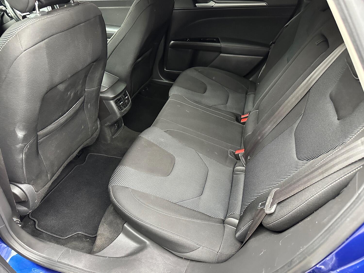 Used Ford Mondeo 2016 for sale - 76785127: Photo 17