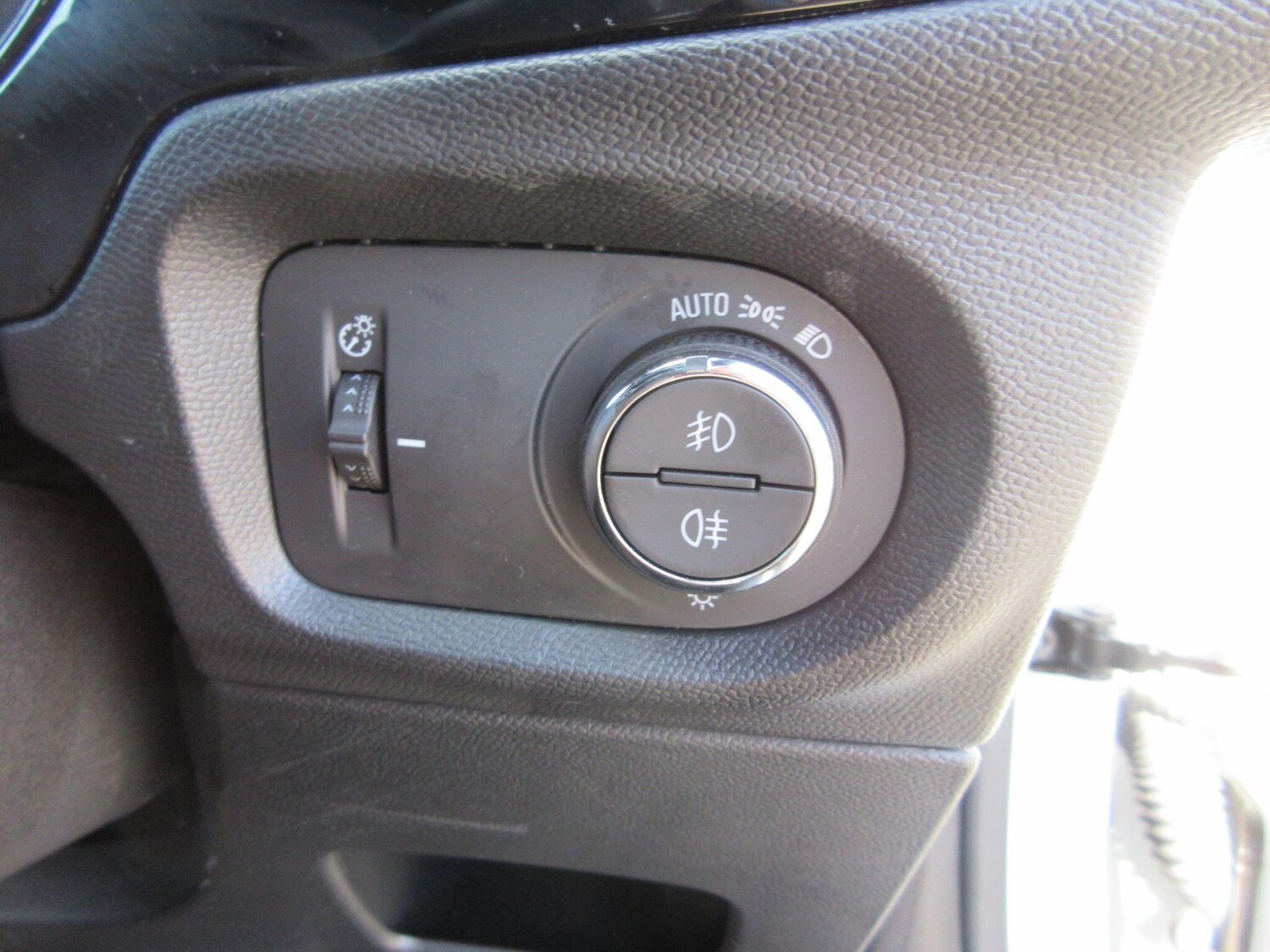 Used Vauxhall Corsa for sale - 75720286: Photo 12