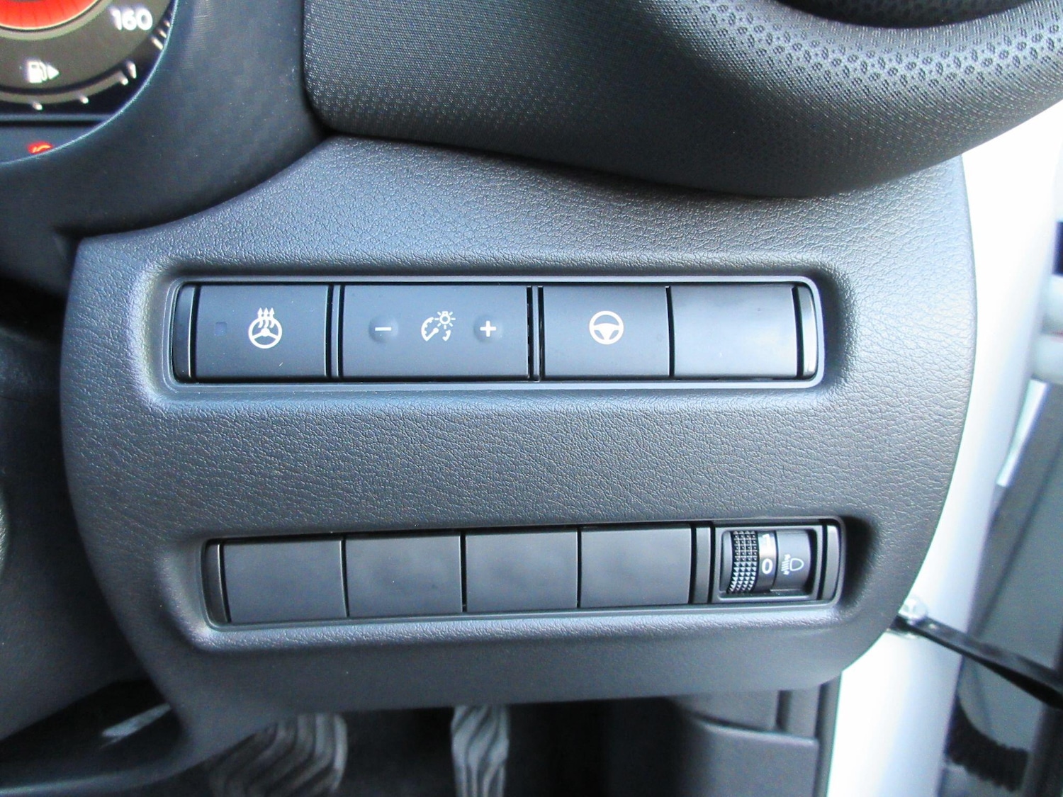 Used Nissan Juke 2024 for sale - 76689711: Photo 17