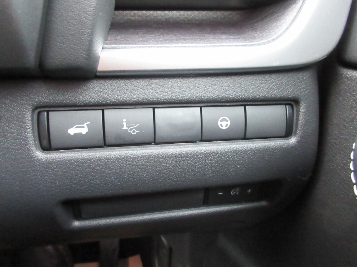 Used Nissan Qashqai for sale - 77970341: Photo 20