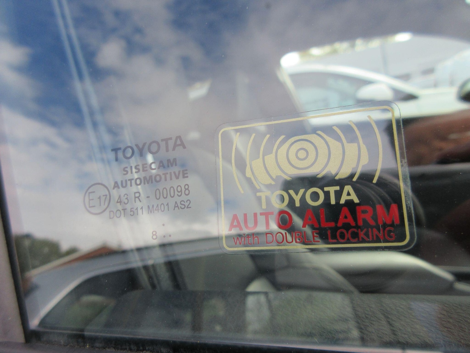 Used Toyota C-HR 2019 for sale - 76839621: Photo 48