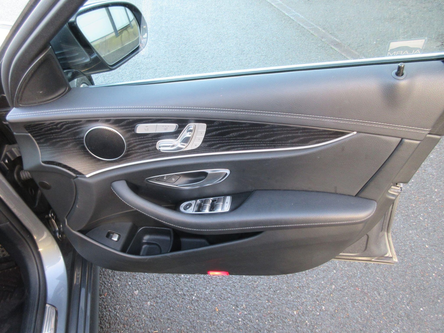 Used Mercedes-Benz E Class 2020 for sale - 76913784: Photo 23