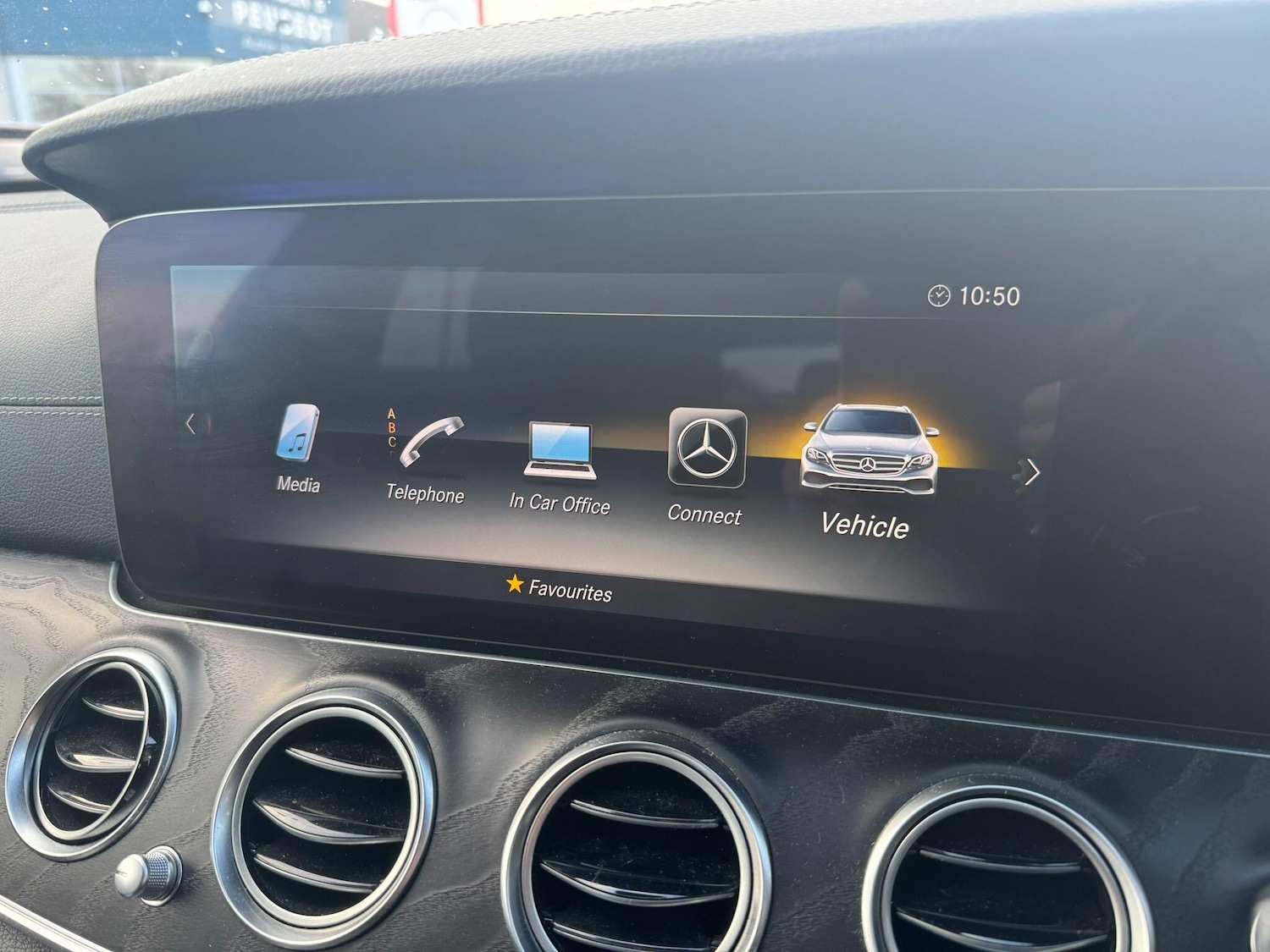 Used Mercedes-Benz E Class 2020 for sale - 76913784: Photo 28