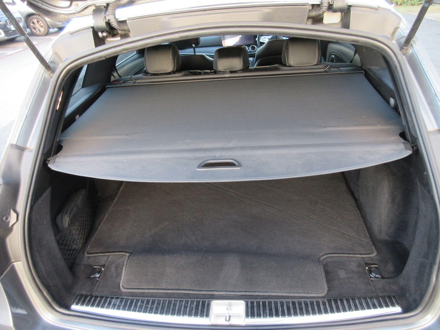 Used Mercedes-Benz E Class 2020 for sale - 76913784: Photo 38