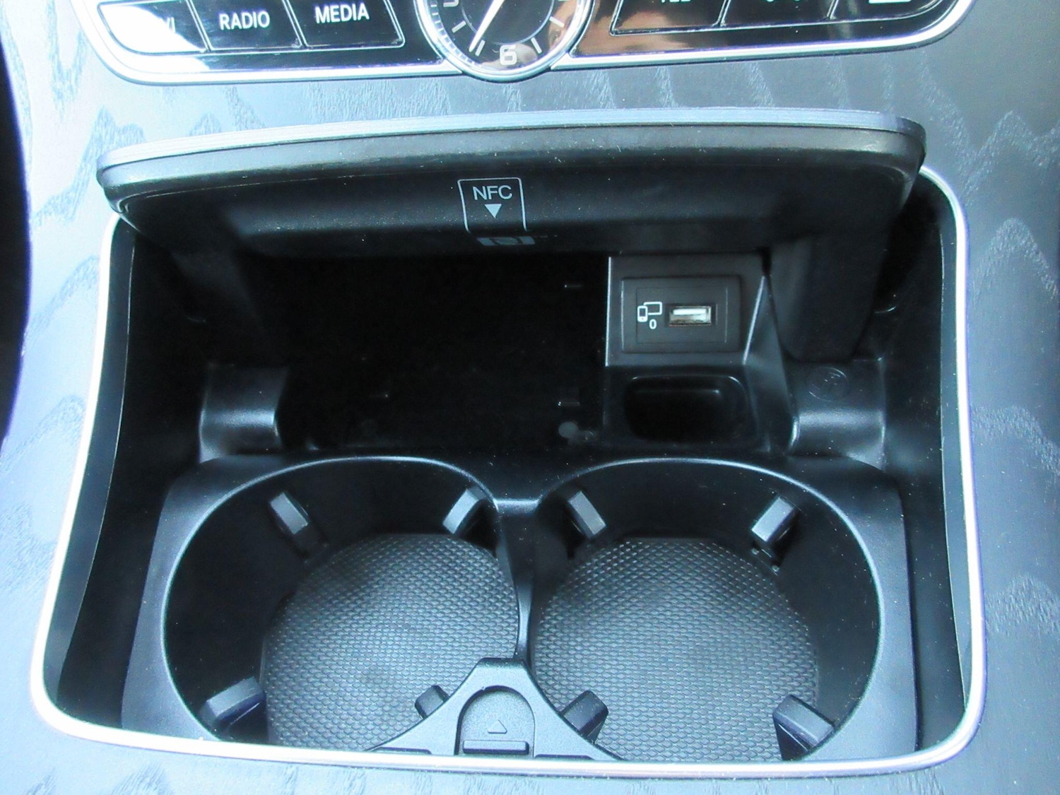 Used Mercedes-Benz E Class 2020 for sale - 76913784: Photo 48