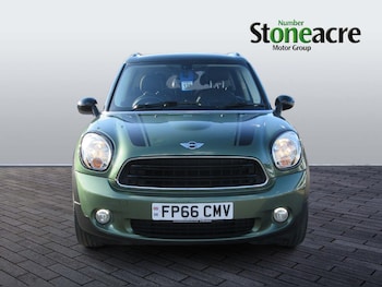 Used MINI Countryman 2016 for sale - 75720330: Photo