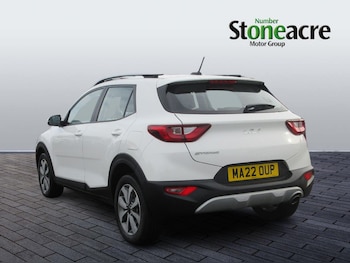 Used Kia Stonic 2022 for sale - 77496198: Photo