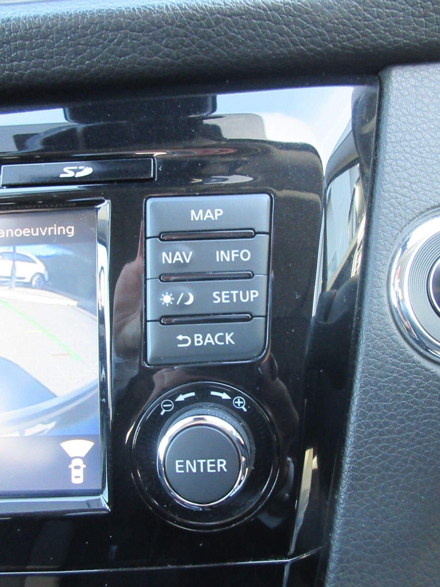 Used Nissan Qashqai 2018 for sale - 76072784: Photo 32