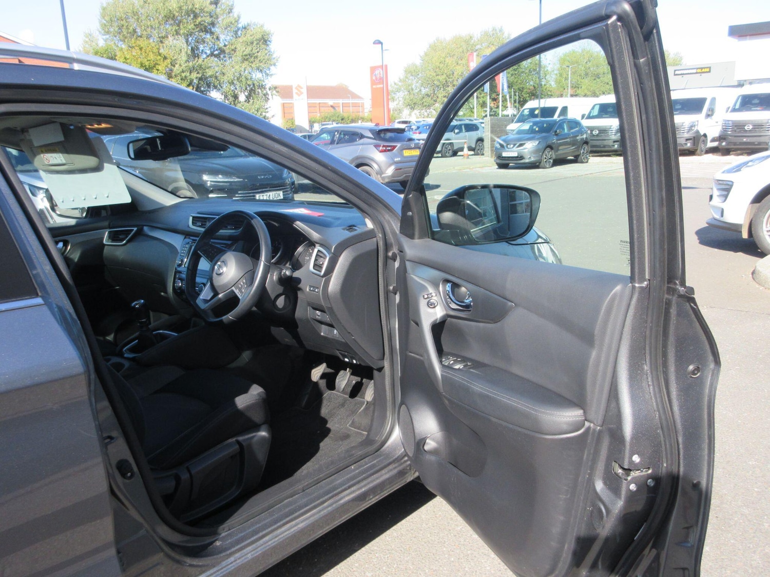 Used Nissan Qashqai 2018 for sale - 76072784: Photo 36