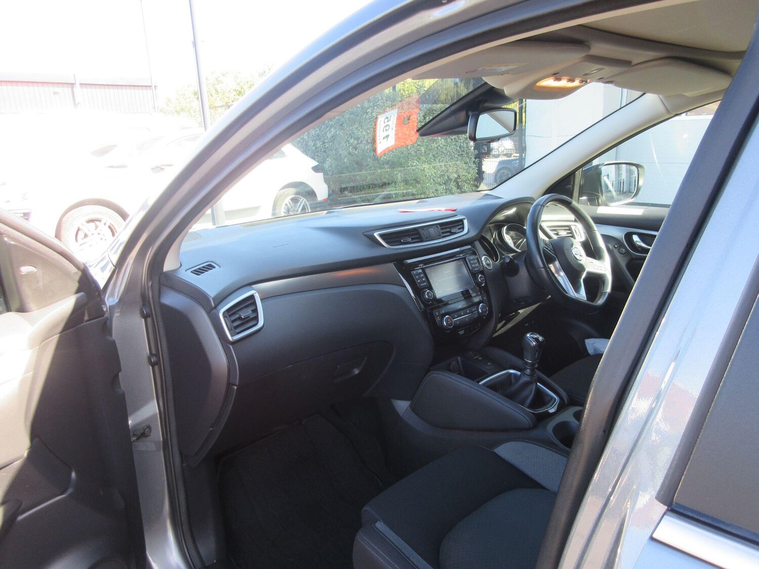 Used Nissan Qashqai 2018 for sale - 76072784: Photo 54