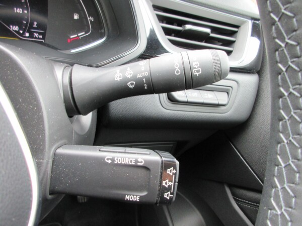 Used Renault Captur 2023 for sale - 74691205: Photo 18