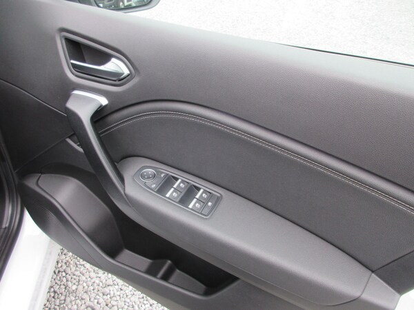 Used Renault Captur 2023 for sale - 74691205: Photo 20