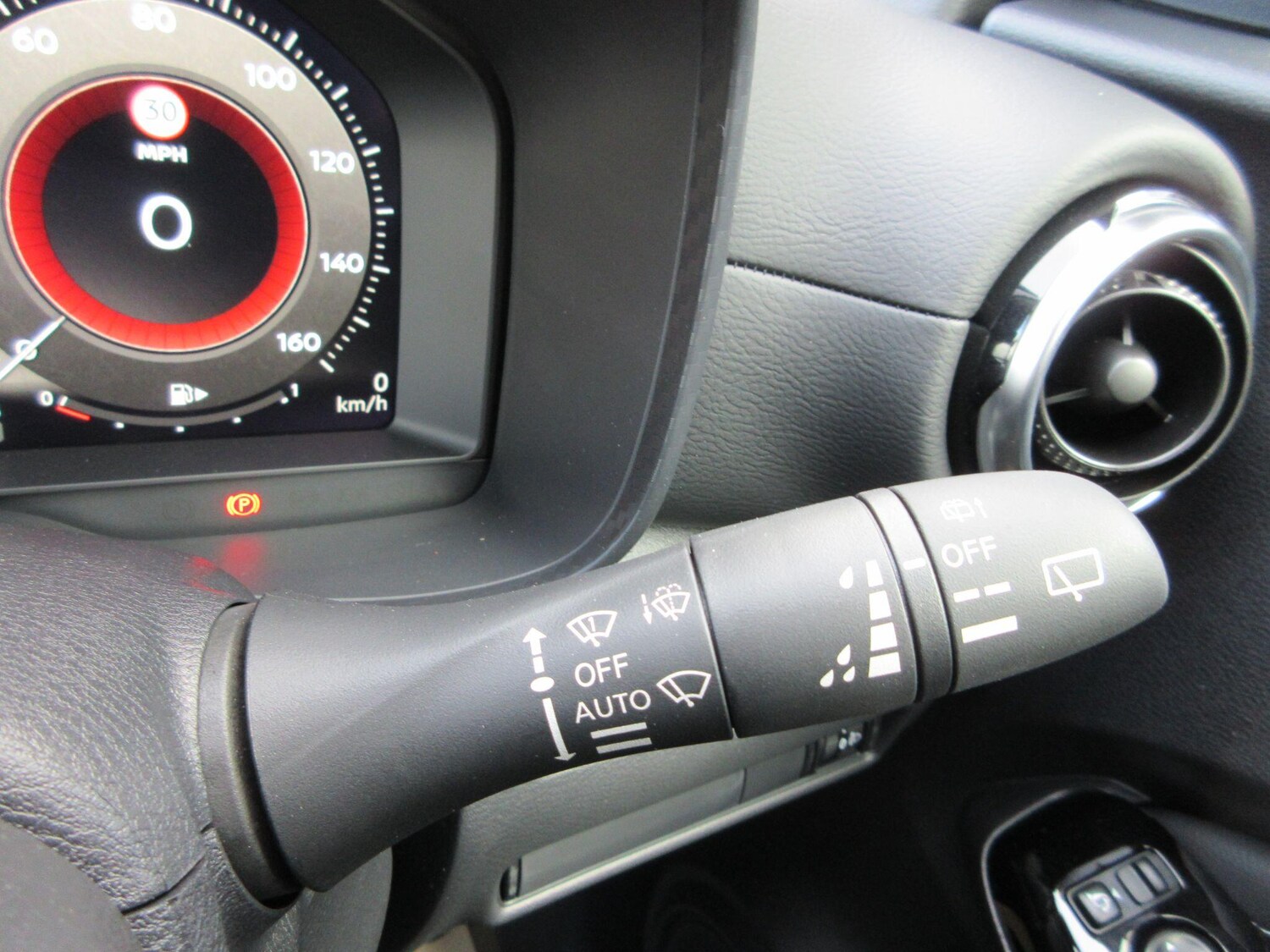 Used Nissan Juke 2025 for sale - 76294707: Photo 34