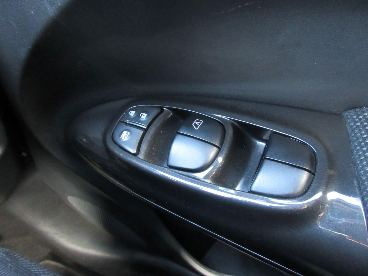 Used Nissan Juke 2016 for sale - 77330983: Photo 17