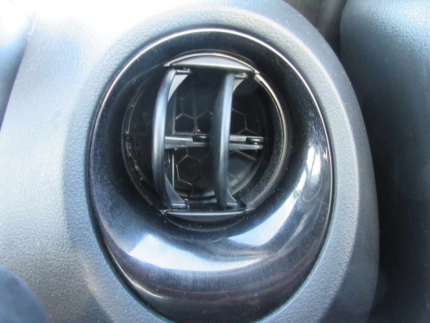 Used Nissan Juke 2016 for sale - 77330983: Photo 35