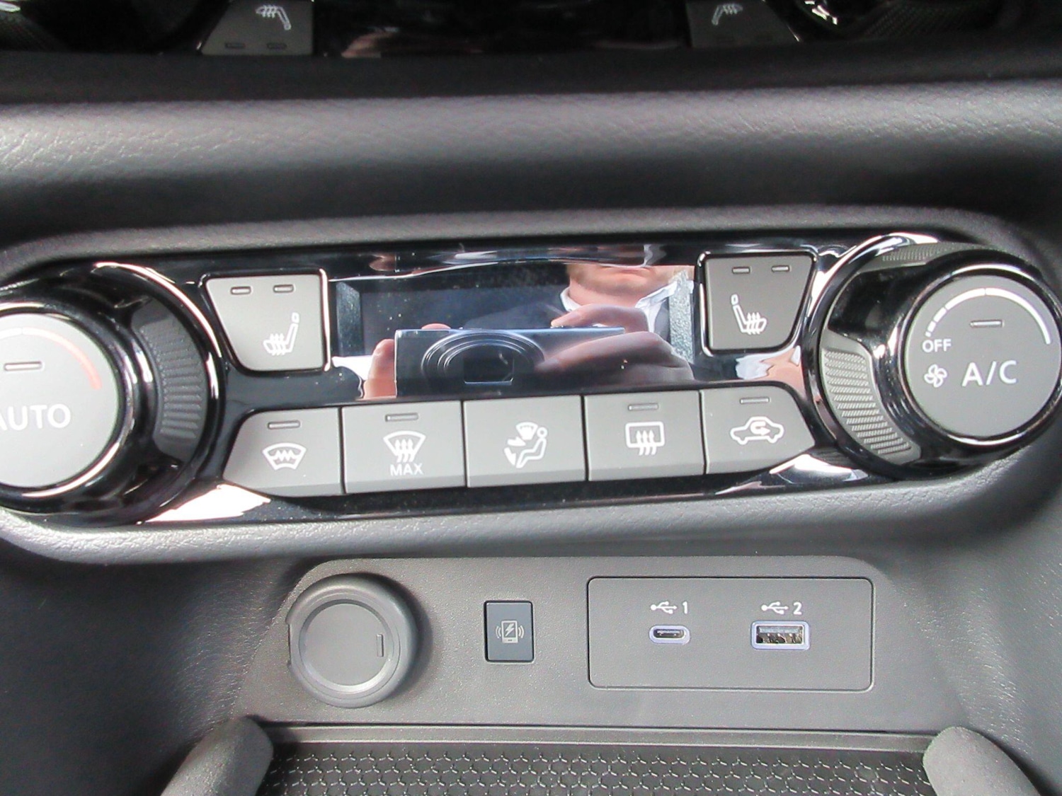 Used Nissan Juke 2025 for sale - 76432234: Photo 41