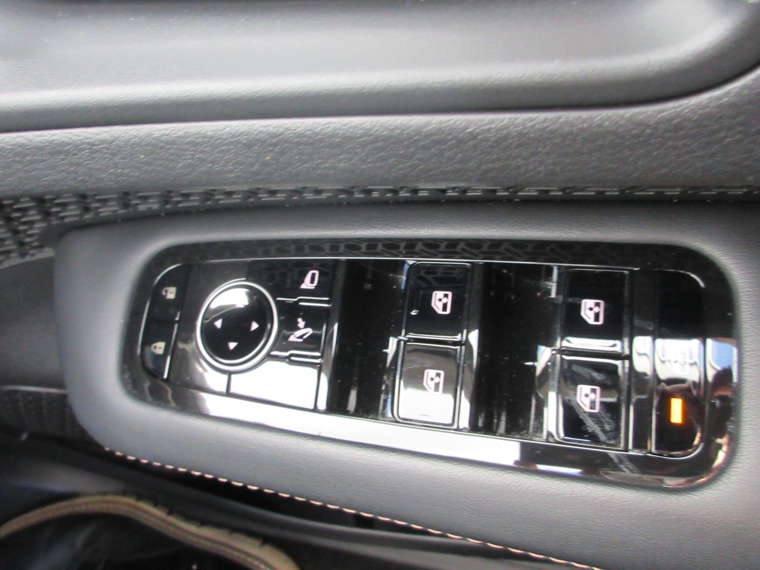 Used Nissan ARIYA 2023 for sale - 78220315: Photo 21