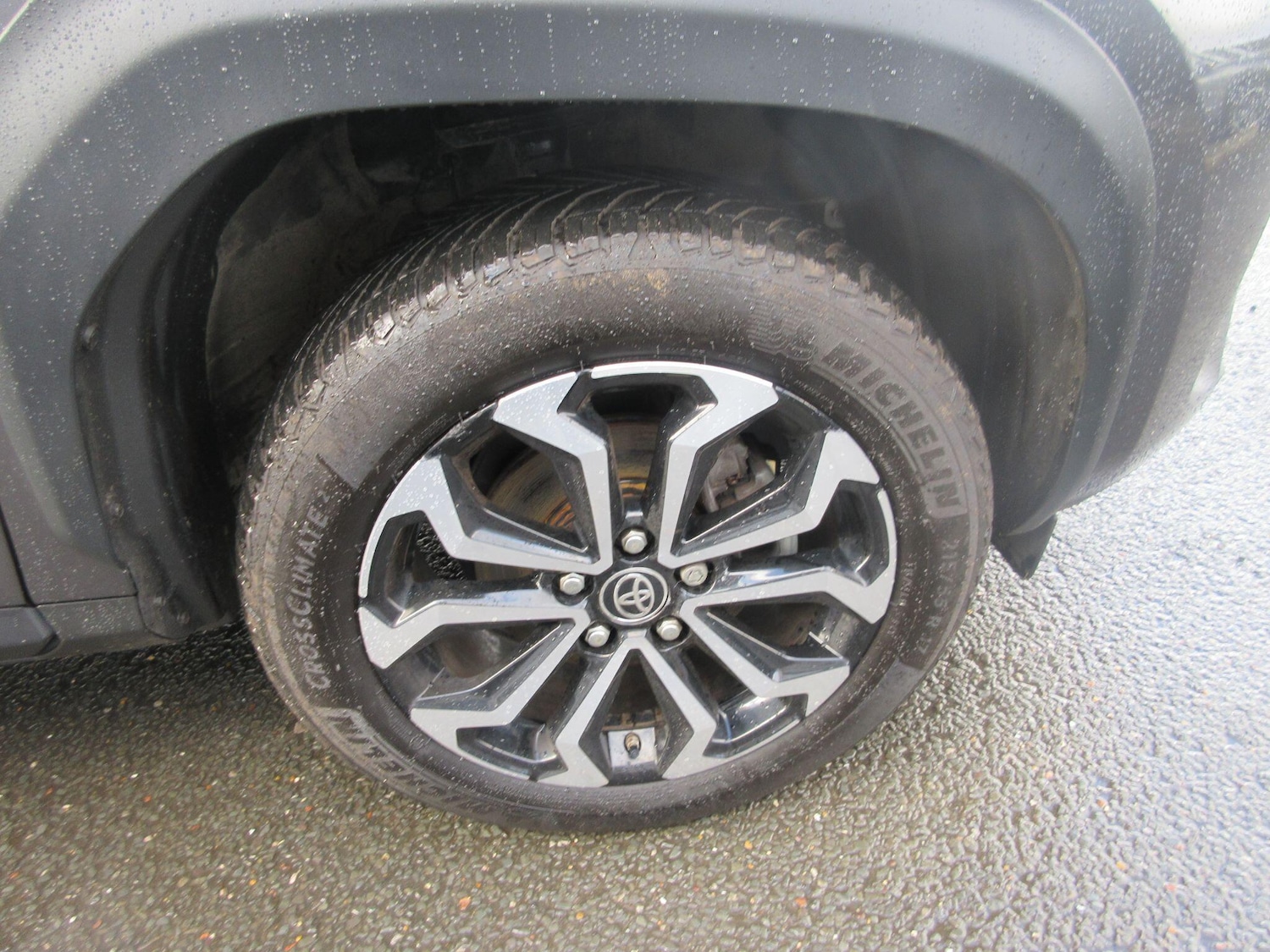 Used Toyota Yaris Cross 2023 for sale - 77290664: Photo 20