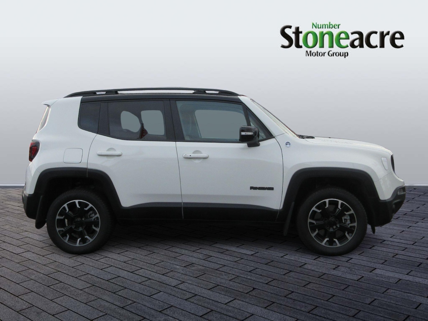 Used Jeep Renegade 2024 for sale - 77994355: Photo 2