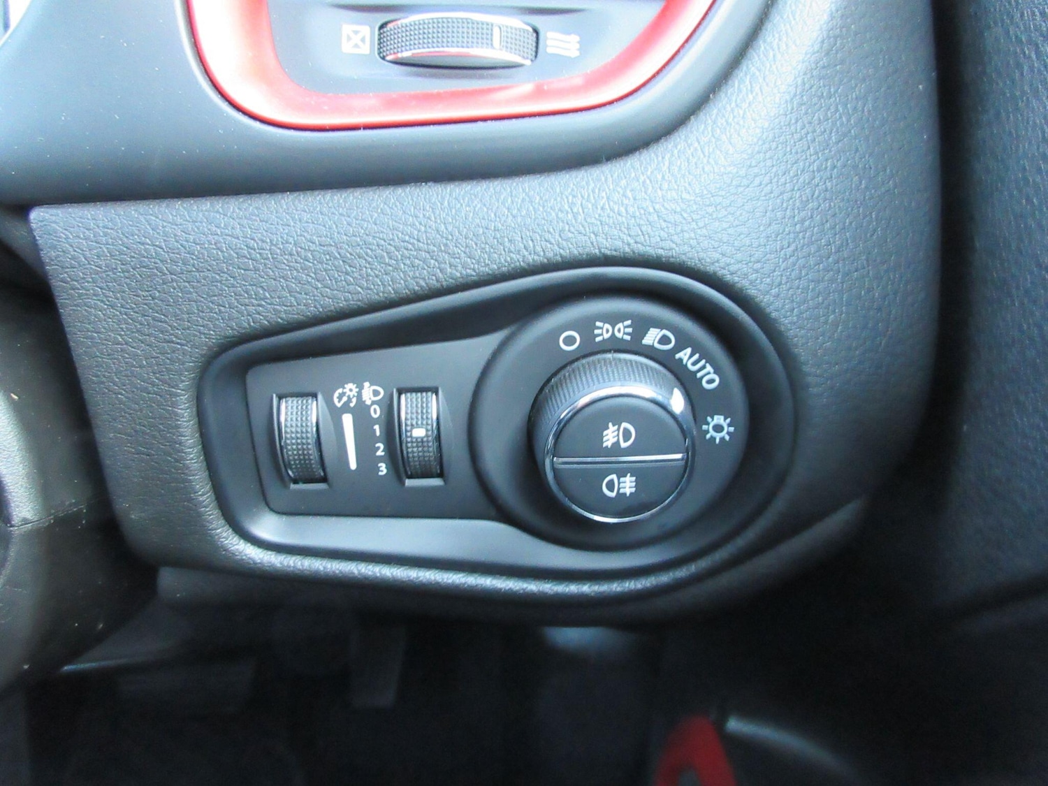 Used Jeep Renegade 2024 for sale - 77994355: Photo 29