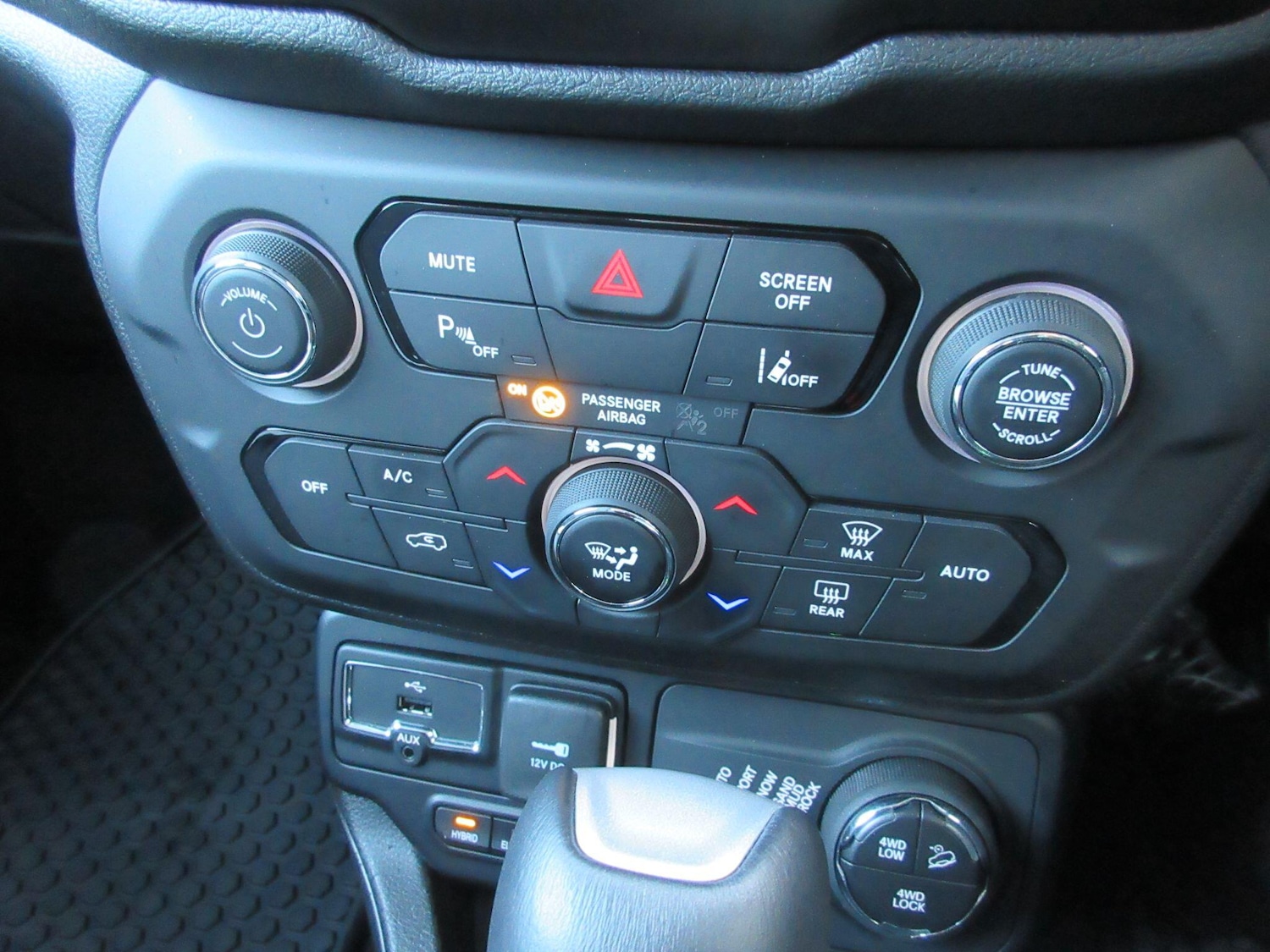 Used Jeep Renegade 2024 for sale - 77994355: Photo 34