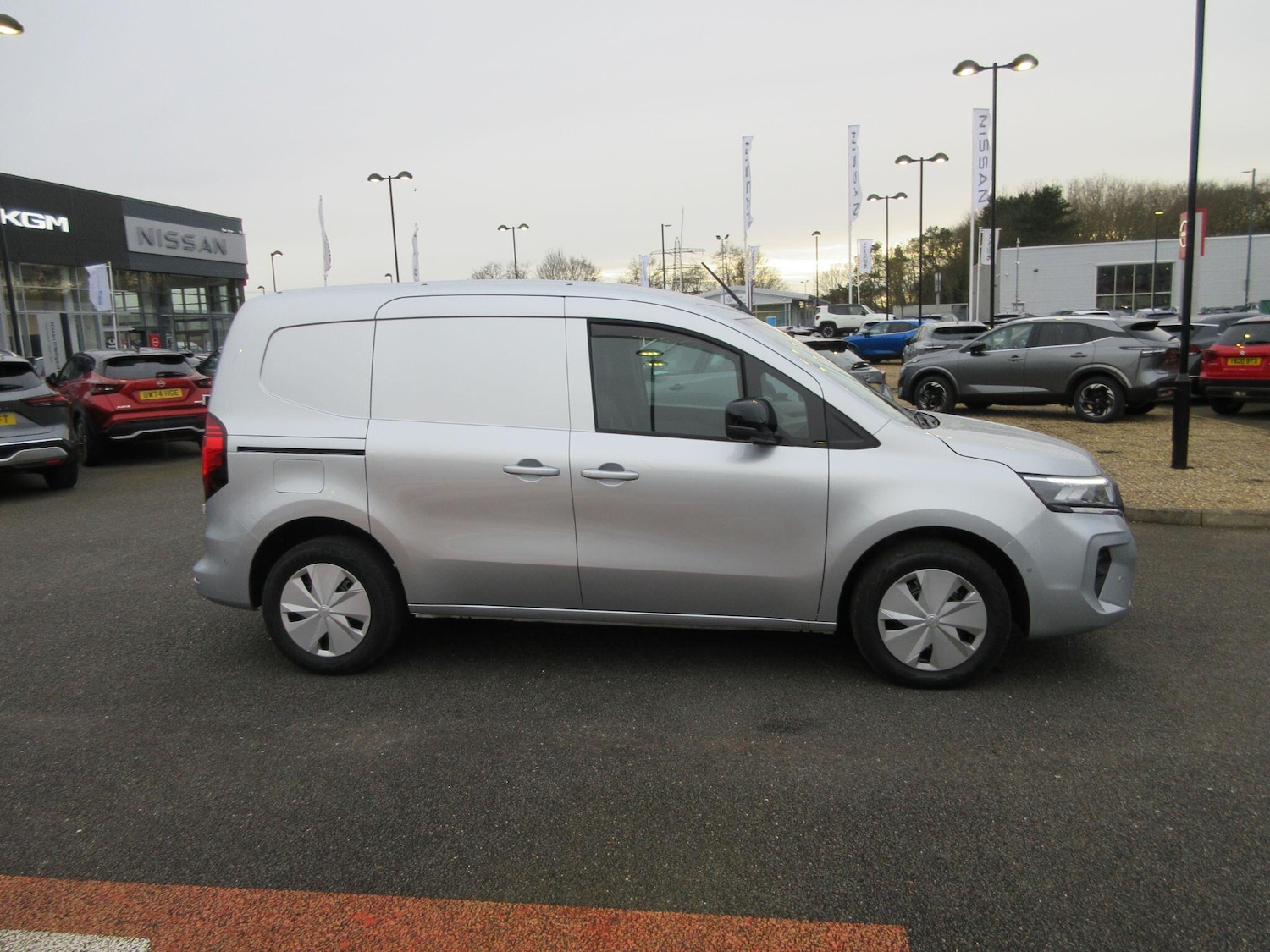 Used Nissan Other for sale - 77958569: Photo 2