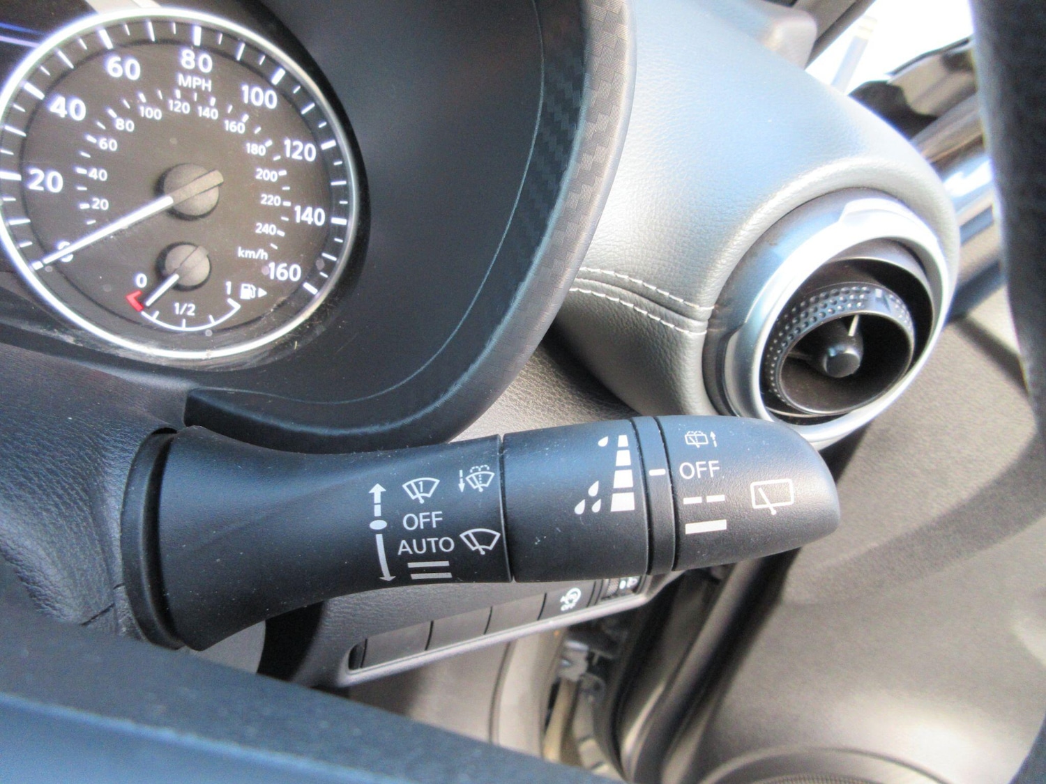 Used Nissan Juke 2020 for sale - 76997694: Photo 41