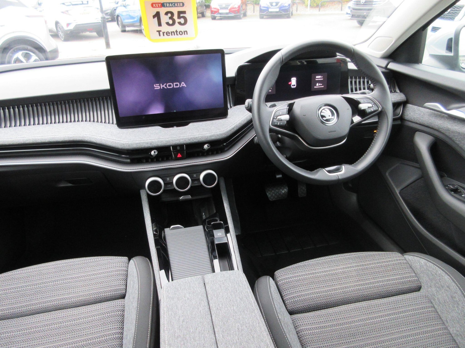 Used Skoda Superb 2024 for sale - 76458138: Photo 9