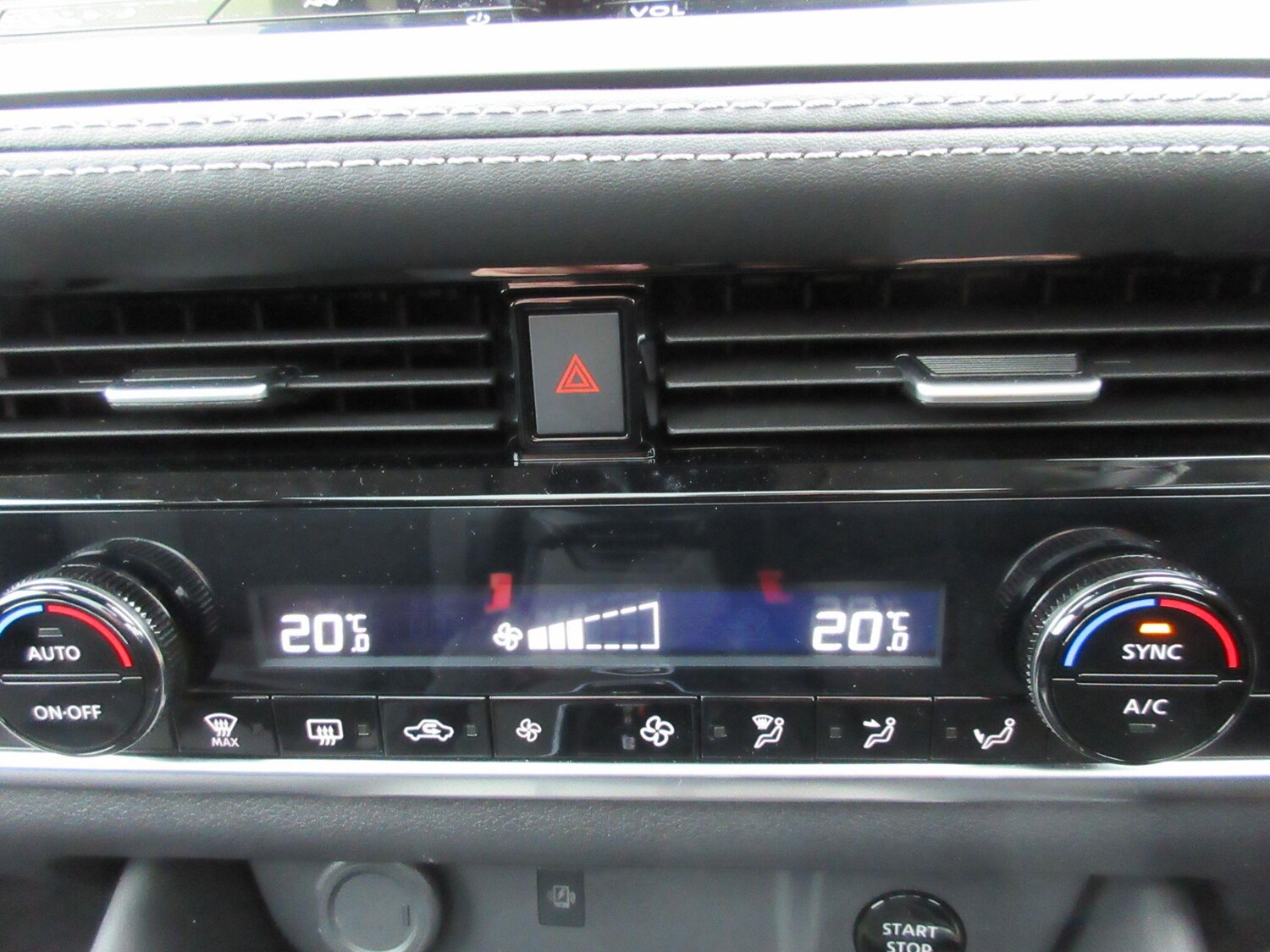 Used Nissan Qashqai 2024 for sale - 77468066: Photo 29