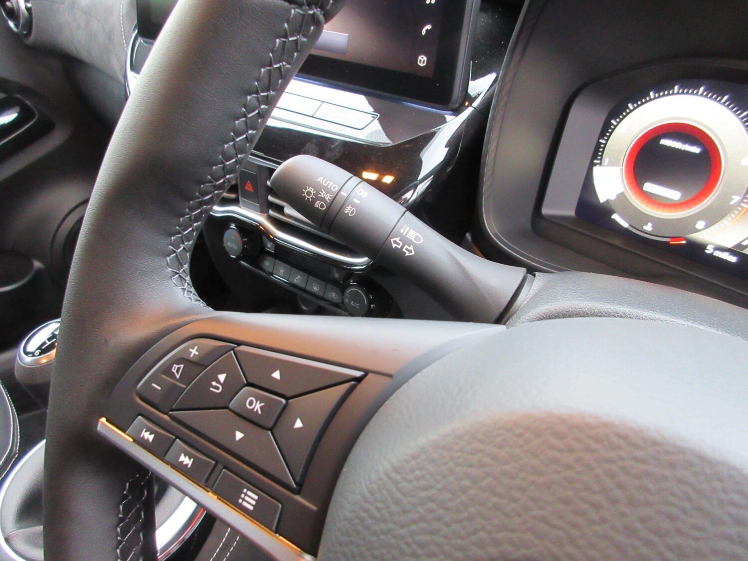 Used Nissan Juke 2025 for sale - 77586709: Photo 30