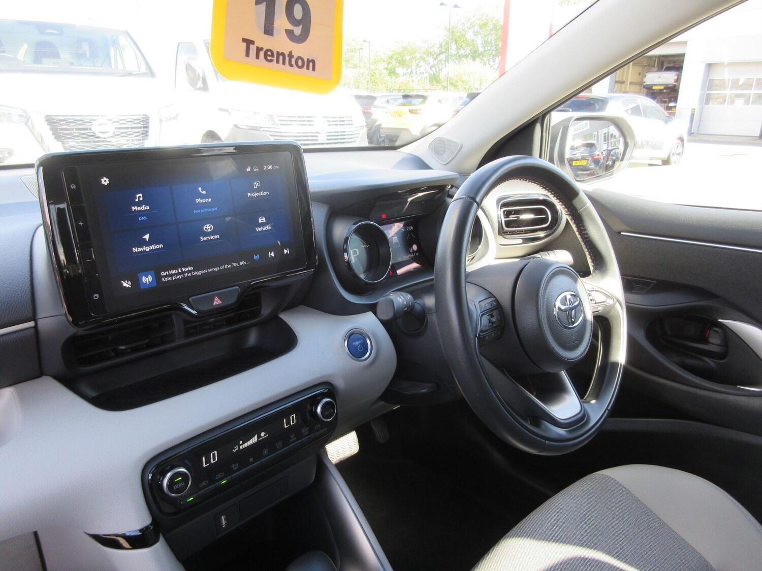 Used Toyota Yaris 2023 for sale - 75720265: Photo 14