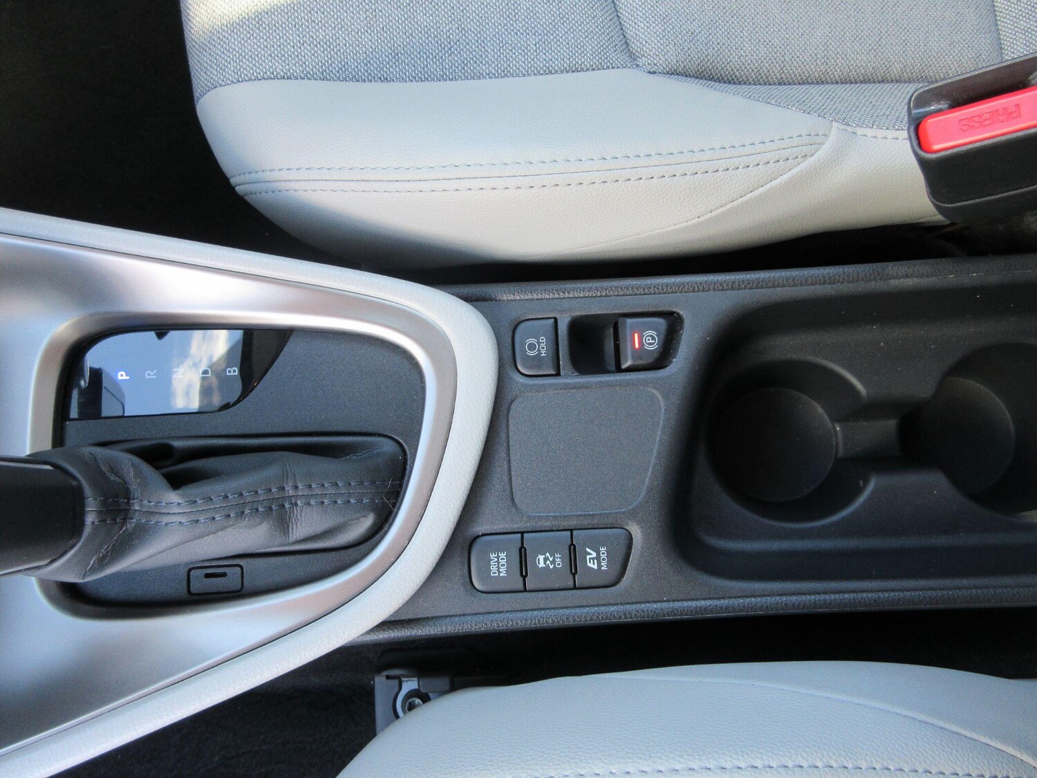 Used Toyota Yaris 2023 for sale - 75720265: Photo 21