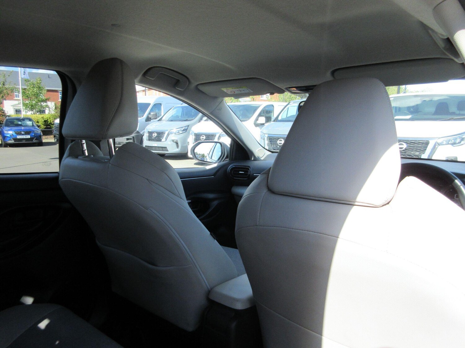 Used Toyota Yaris 2023 for sale - 75720265: Photo 48