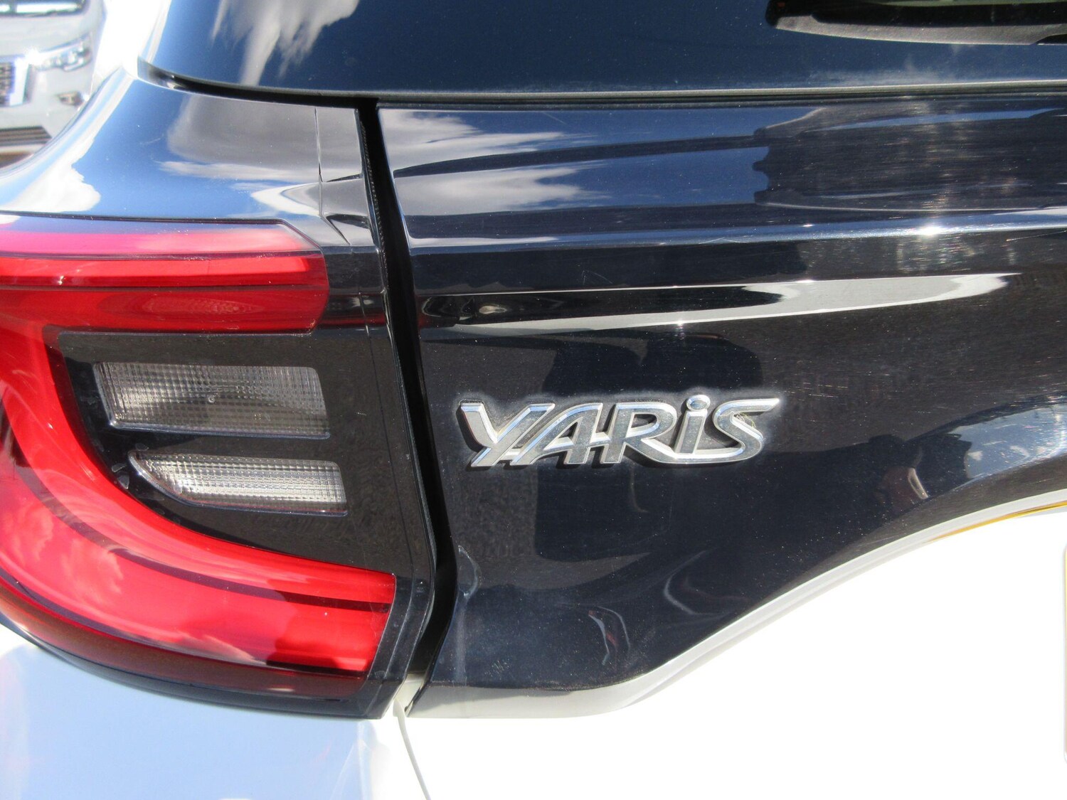 Used Toyota Yaris 2023 for sale - 75720265: Photo 9