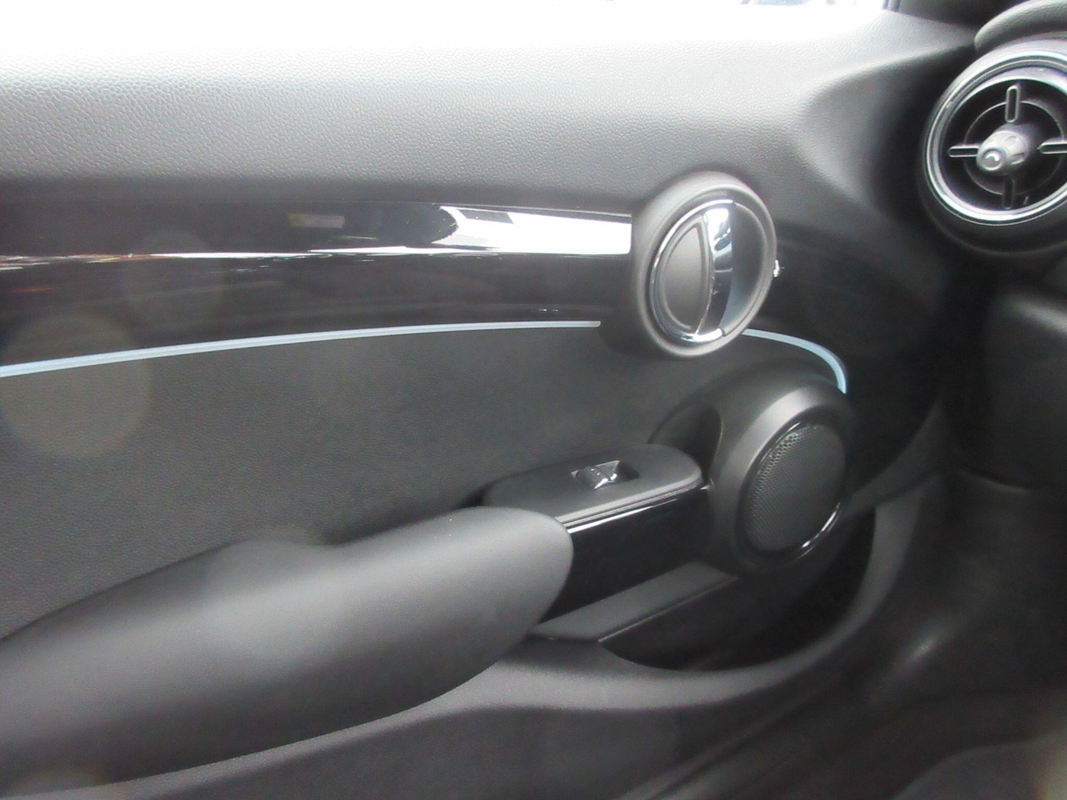 Used MINI Hatch 2021 for sale - 76824737: Photo 12