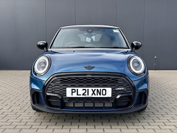 Used MINI Hatch 2021 for sale - 76824737: Photo